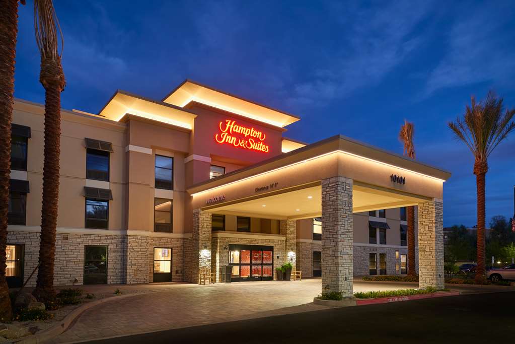 Hampton Inn & Suites Phoenix/Scottsdale on Shea Boulevard - Scottsdale, AZ