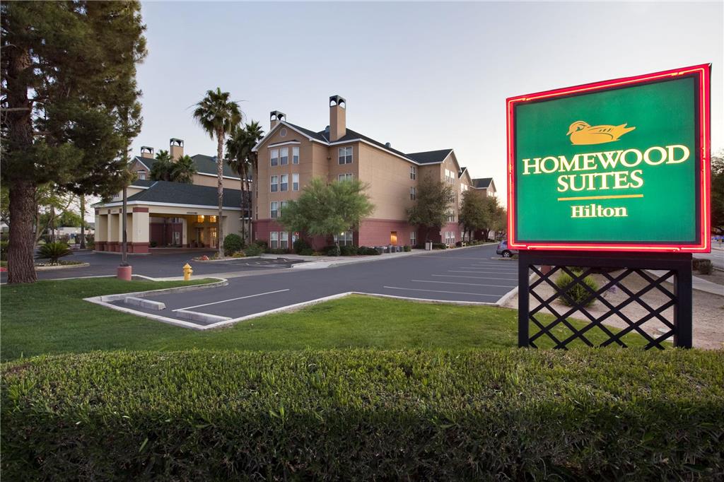Homewood Suites by Hilton Phoenix-Biltmore - Phoenix, AZ