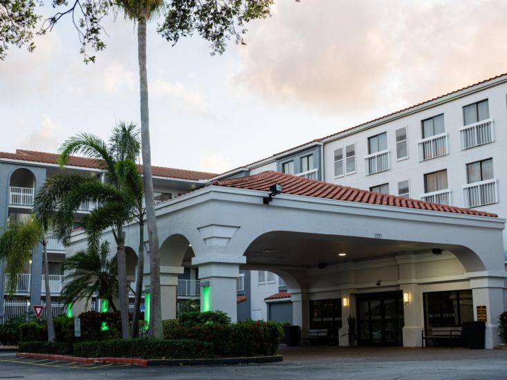 Holiday Inn & Suites Boca Raton – North - Boca Raton, FL