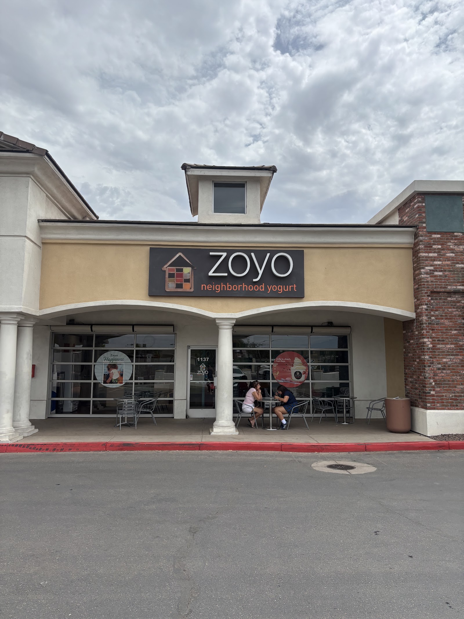 Zoyo Neighborhood Yogurt - Phoenix, AZ