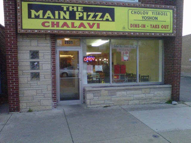Main Pizza Chalavi - Chicago, IL