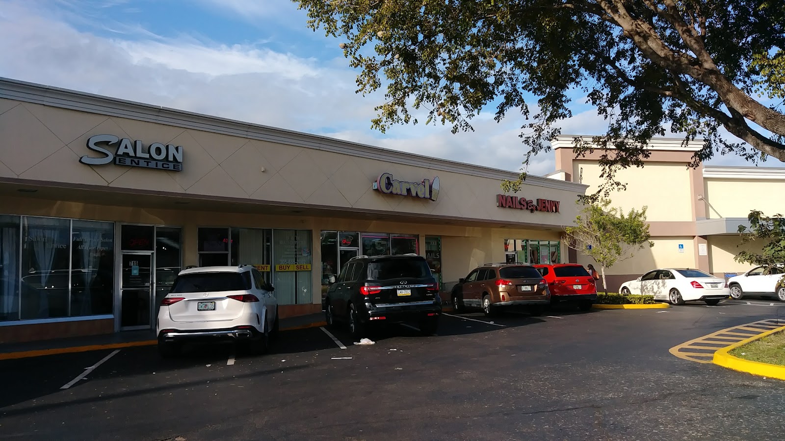 Carvel (North Miami Beach #1657) - North Miami Beach, FL