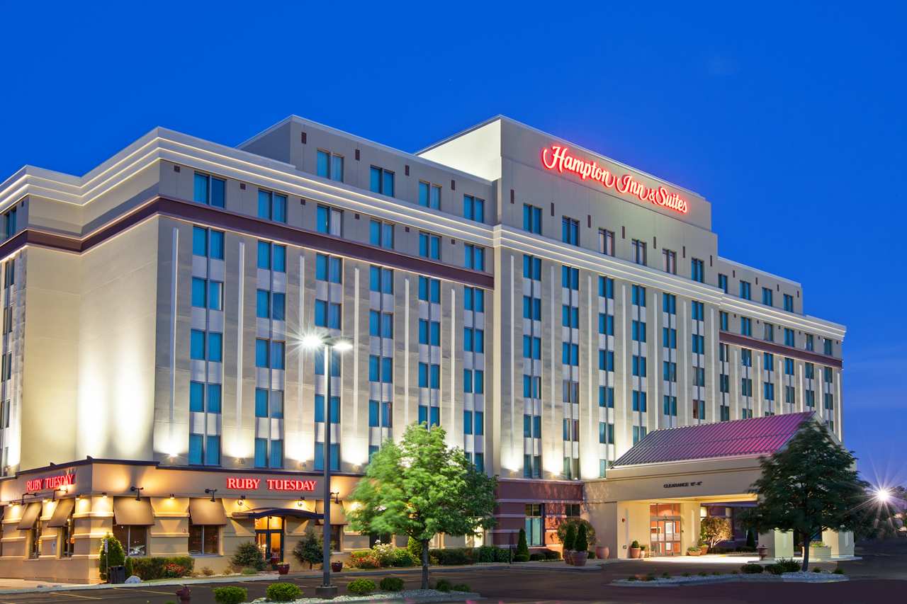 Hampton Inn & Suites Chicago-North Shore/Skokie - Chicago, IL