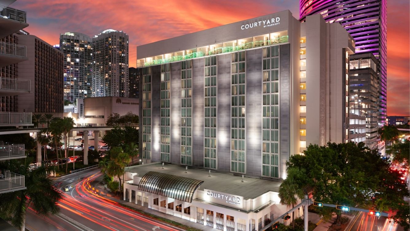 Courtyard by Marriott Miami Downtown/Brickell Area - Miami Beach, FL