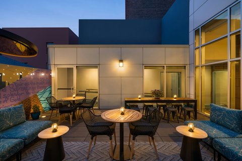 Courtyard by Marriott San Francisco Union Square - San Francisco, CA