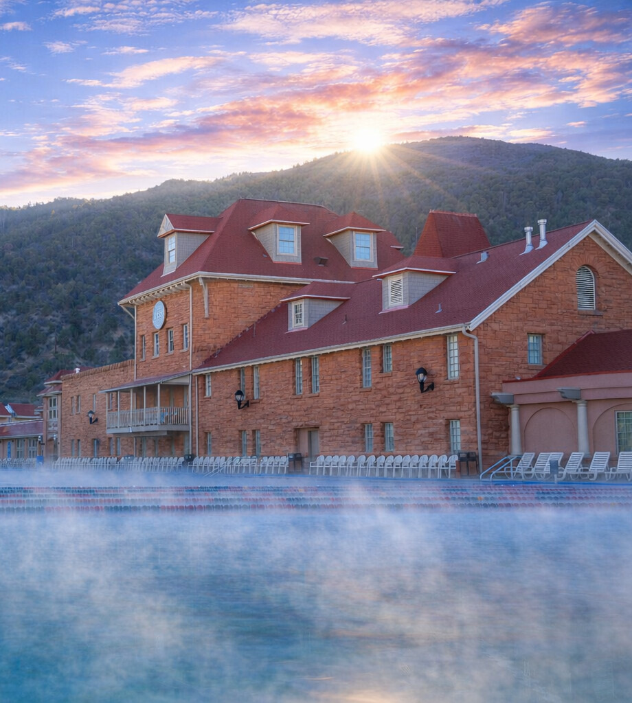 Glenwood Hot Springs Pool - Vail, CO
