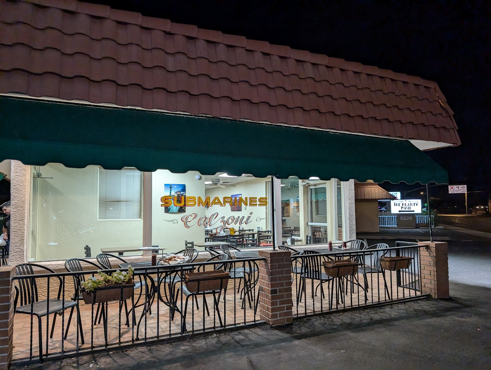 Manhattan Pizza & Subs - Phoenix, AZ