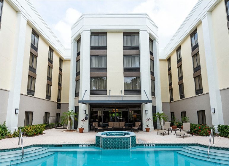 Hampton Inn Boca Raton - Boca Raton, FL