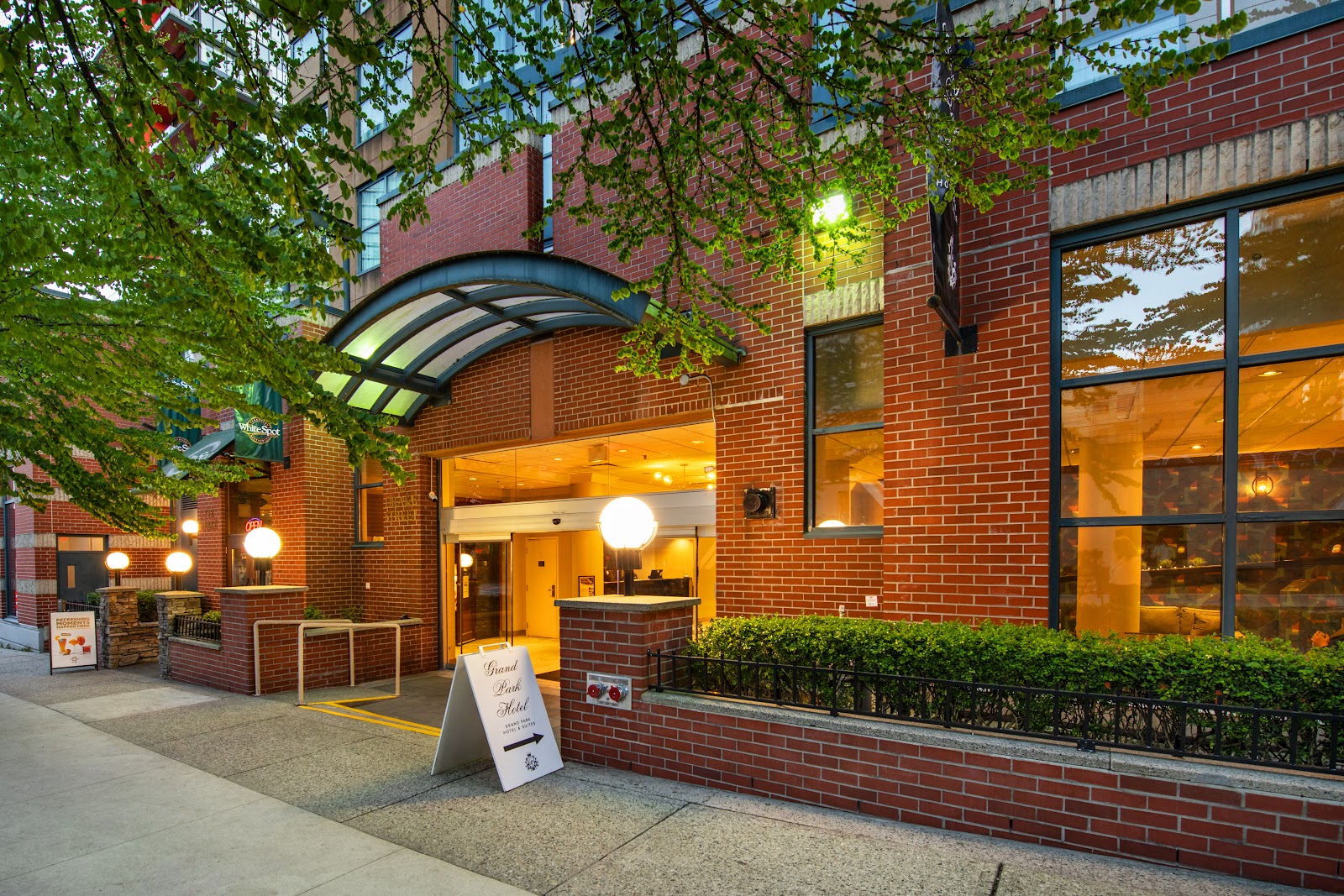 Grand Park Hotel & Suites Downtown Vancouver, an Ascend Collection Hotel - Vancouver, BC