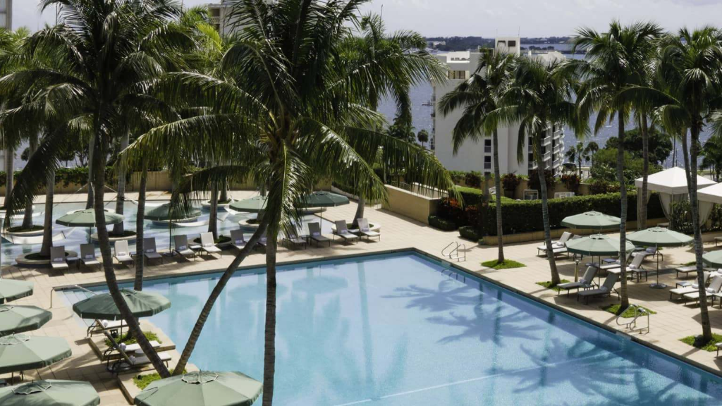 Four Seasons Hotel Miami - Miami Beach, FL