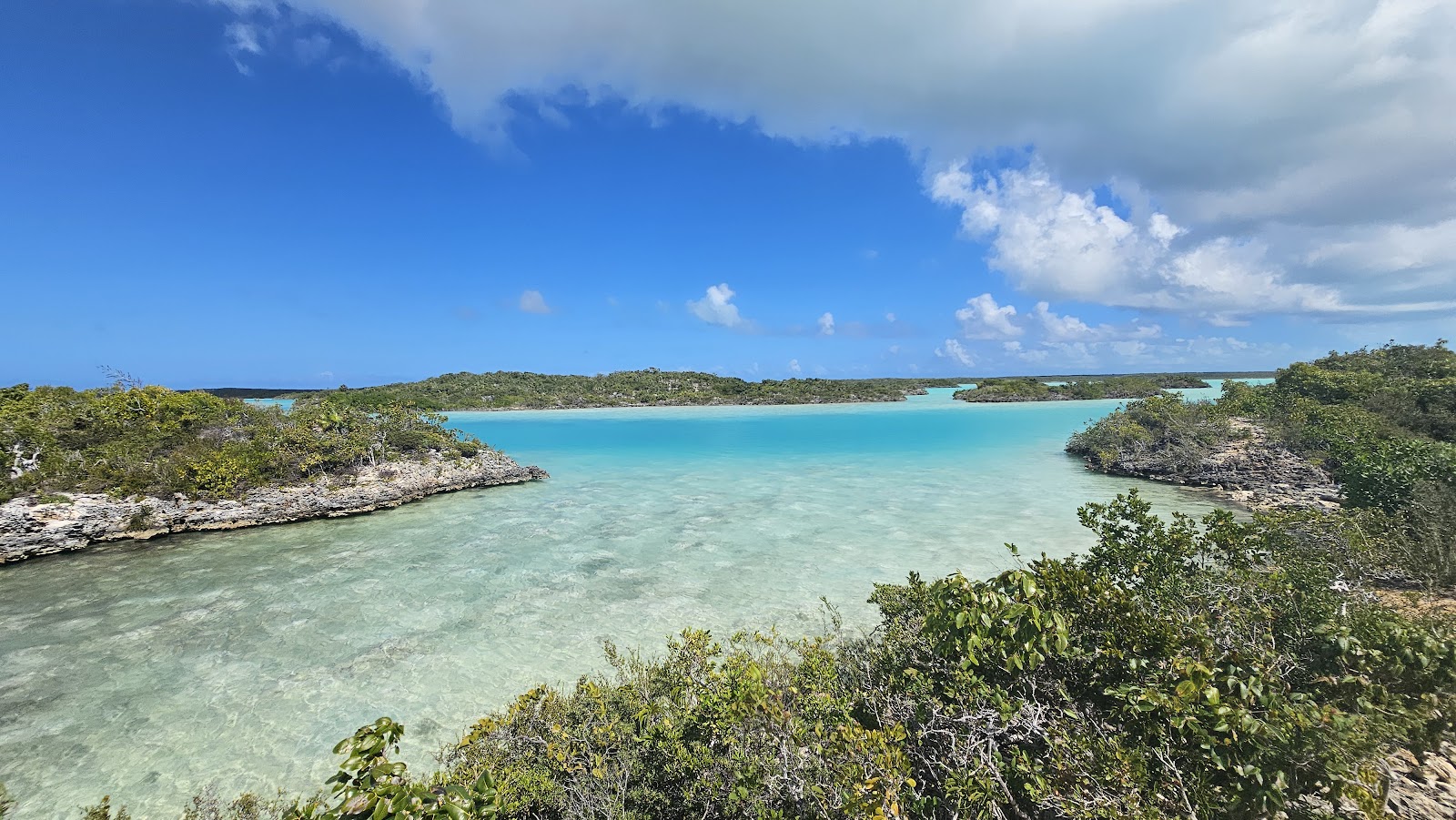 Chalk Sound National Park - Turks & Caicos