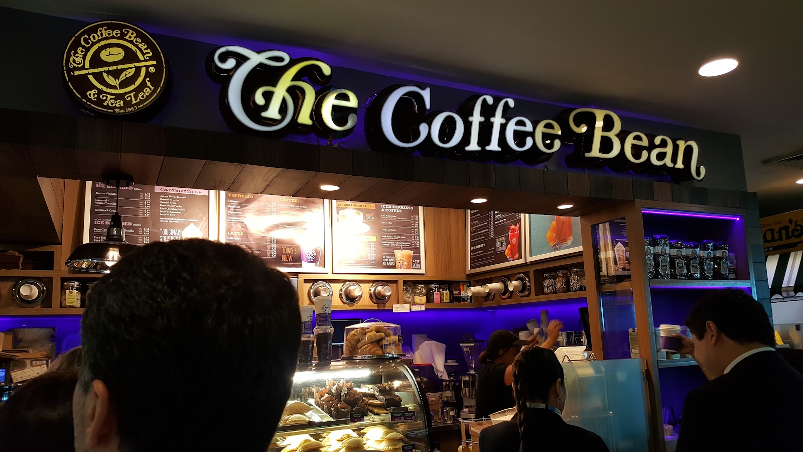 The Coffee Bean & Tea Leaf - Panama City