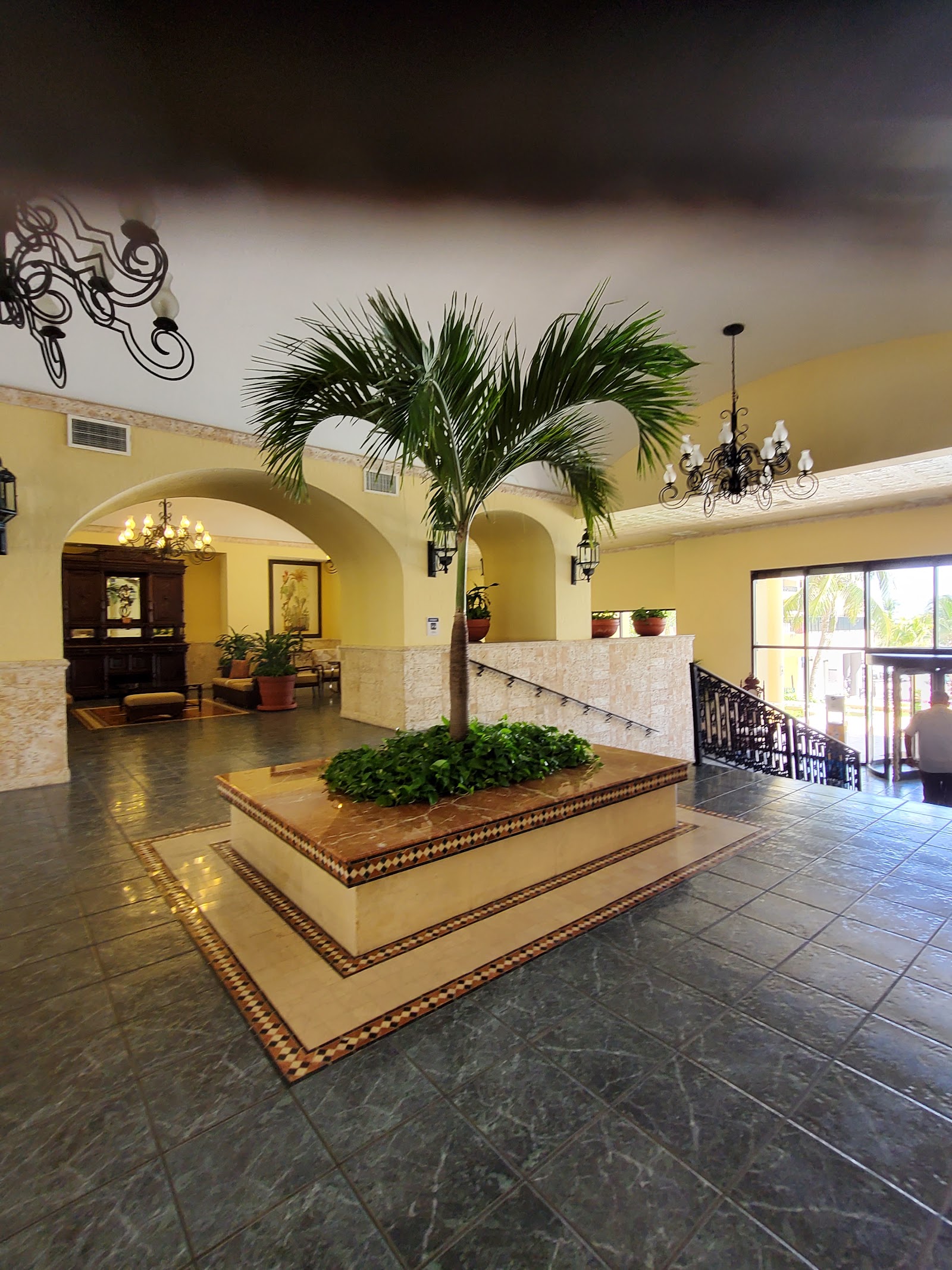 The Royal Sands All Suites Resort & Spa - Cancun
