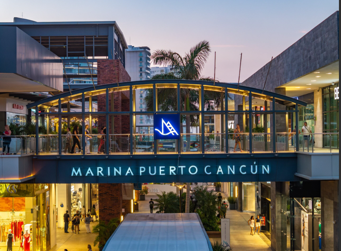 Puerto Cancun Marina Town Center - Cancun
