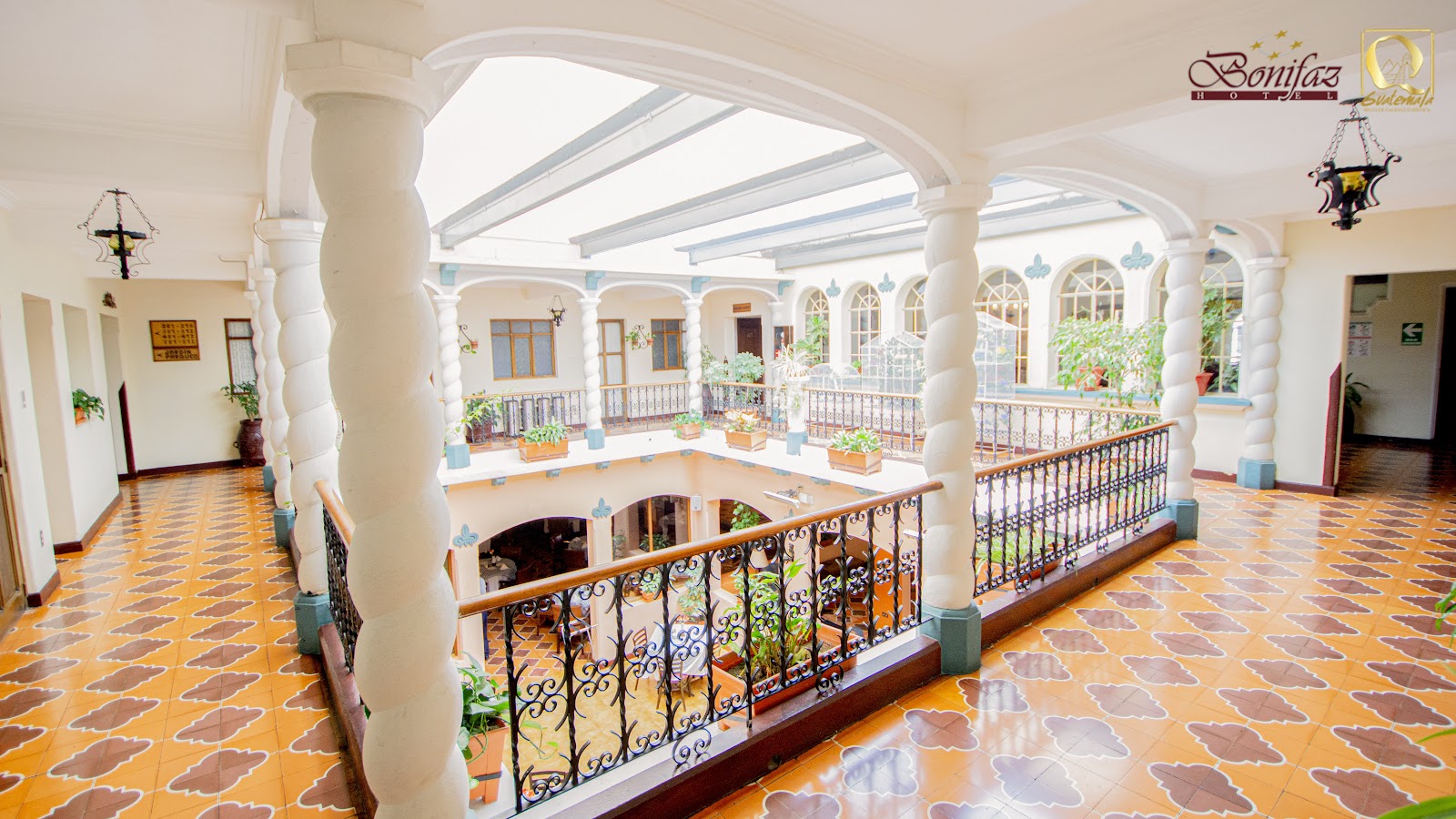 Hotel Pensión Bonifaz - Antigua