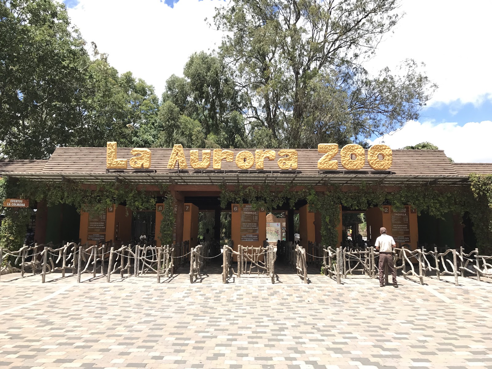 Zoológico La Aurora - Antigua