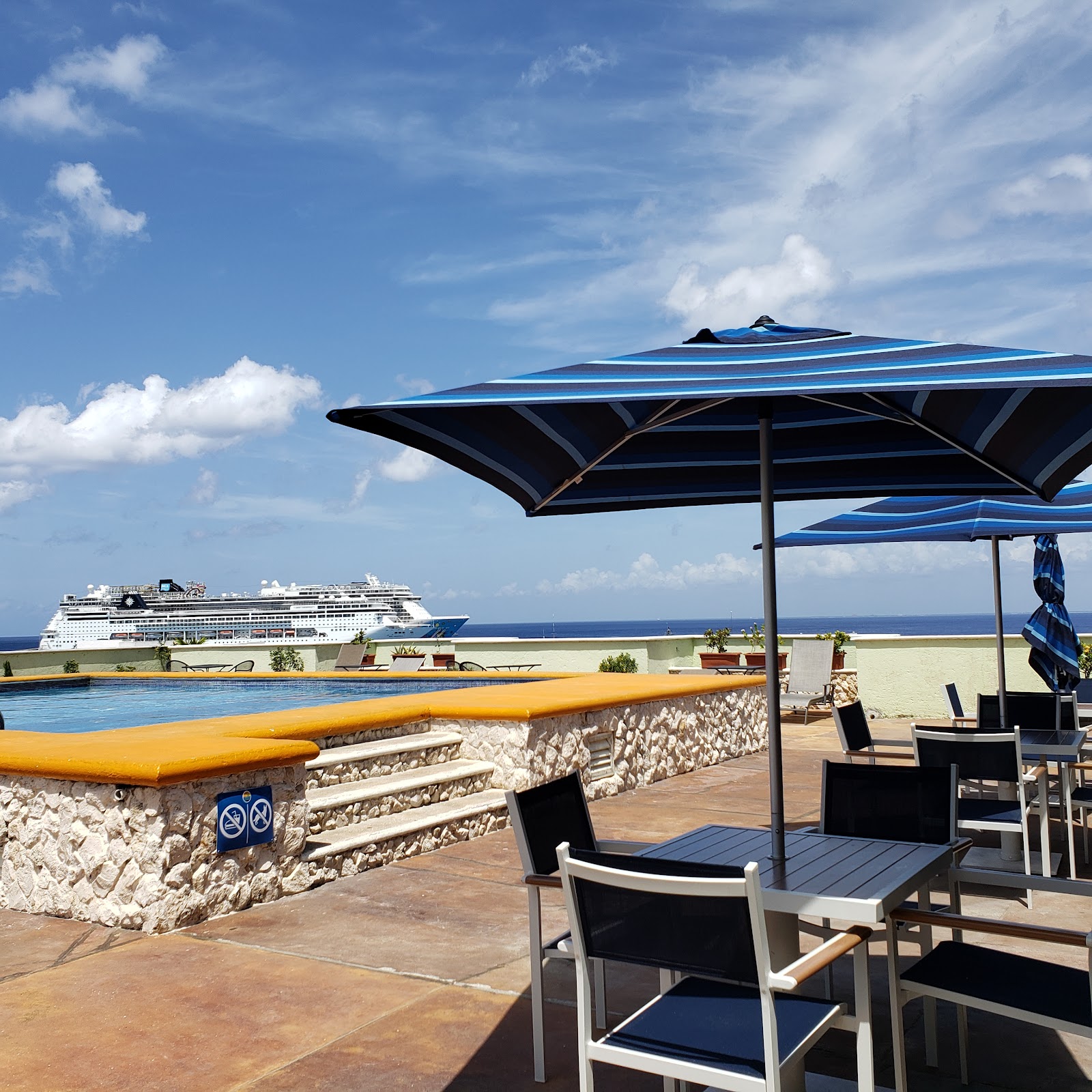 Hotel Plaza Cozumel - Conzumel