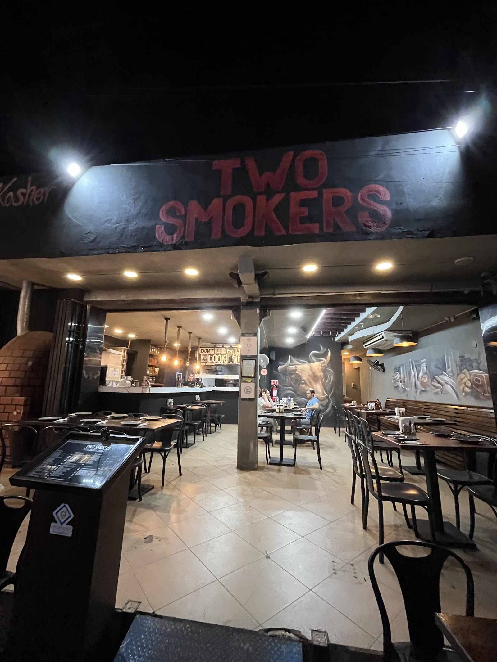 Two Smokers Kosher Smokehouse - Riviera Maya