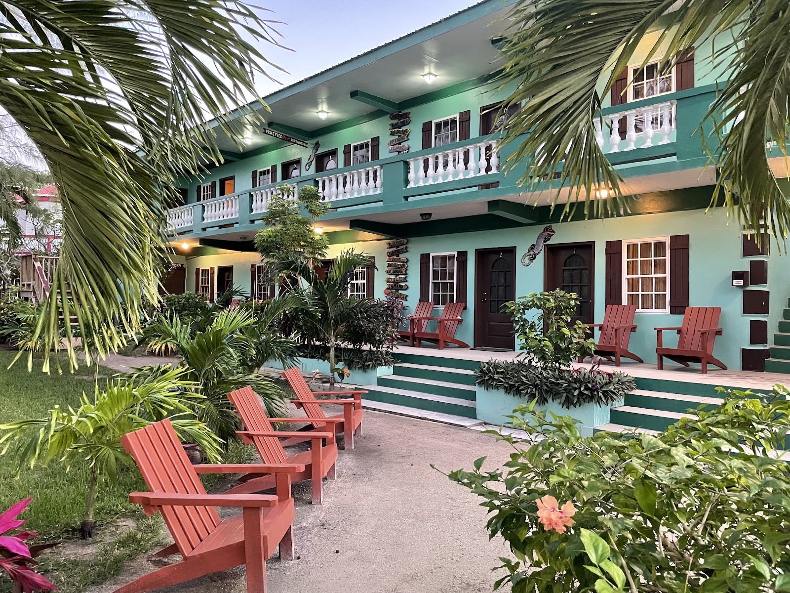 Belize Budget Suites - Belize