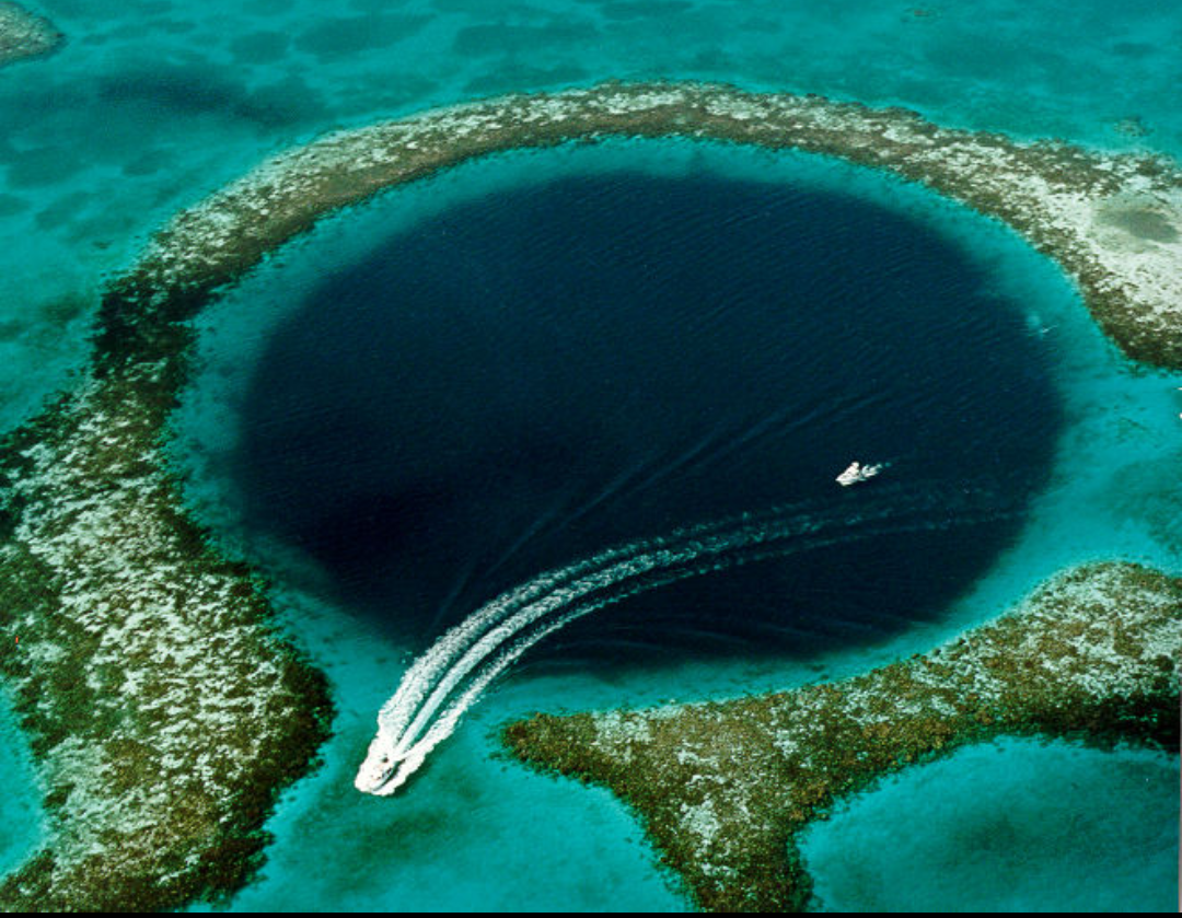 The Great Blue Hole - Belize