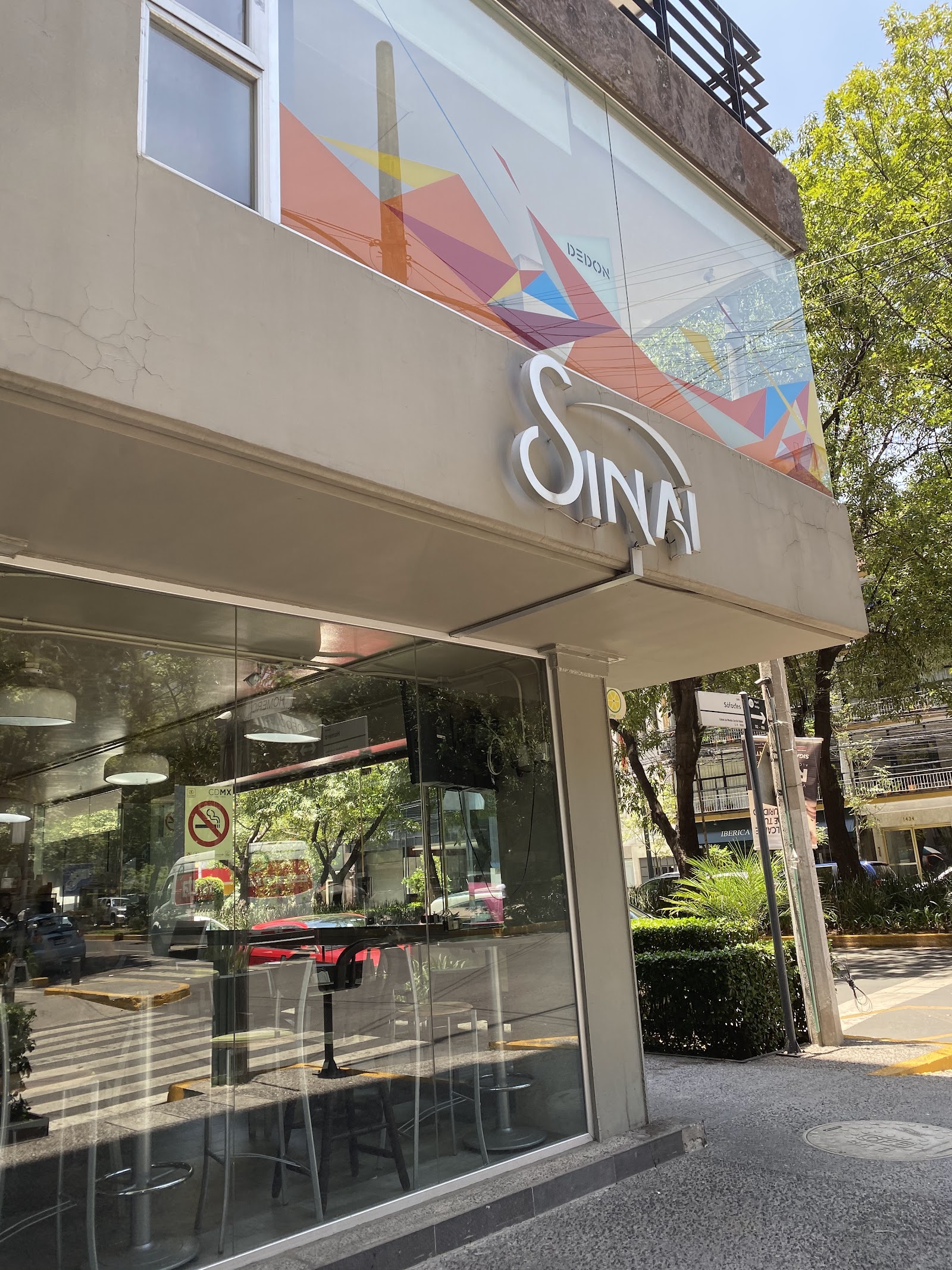 Sinaí Deli & Bakery Homero - Mexico City