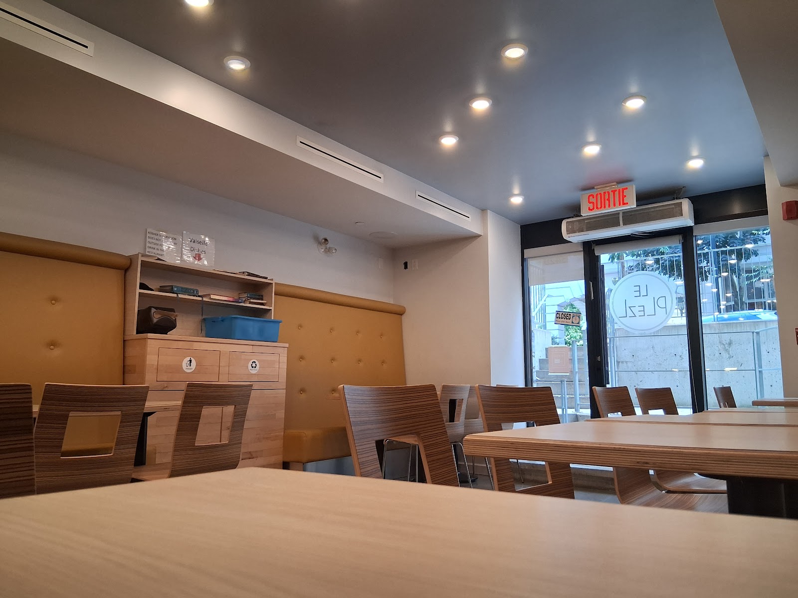 Le Plezl - Montreal, QC