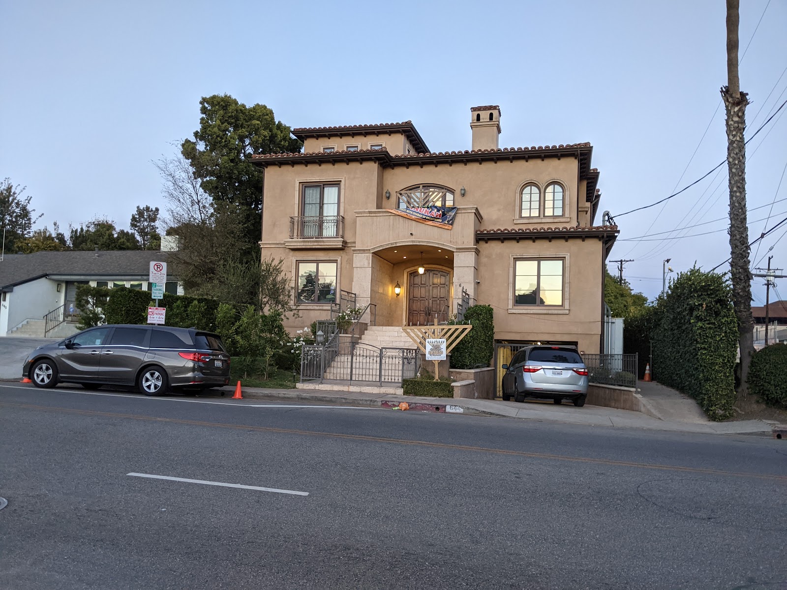 Chabad of Brentwood - Los Angeles, CA