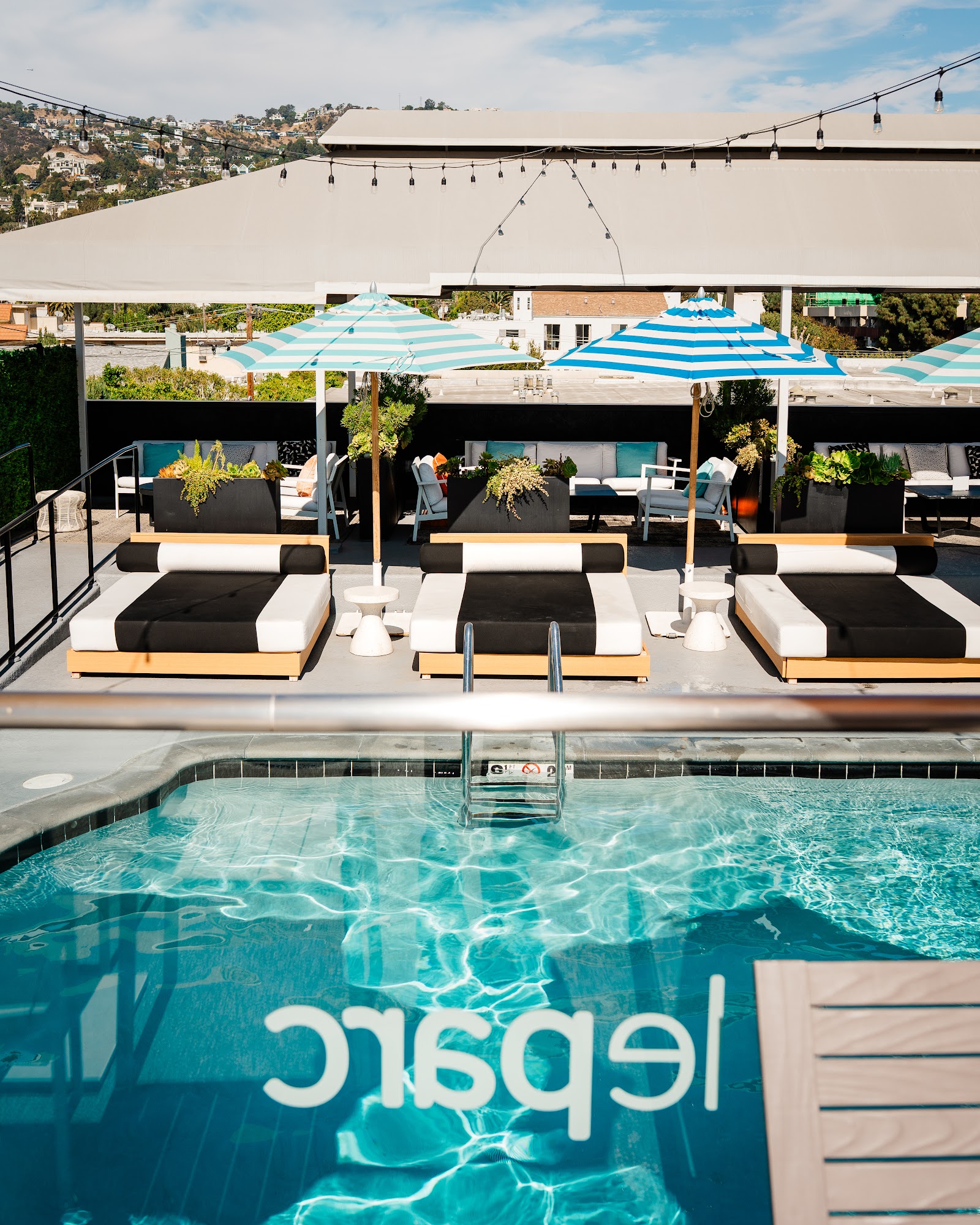 Le Parc Suites at Melrose - Los Angeles, CA