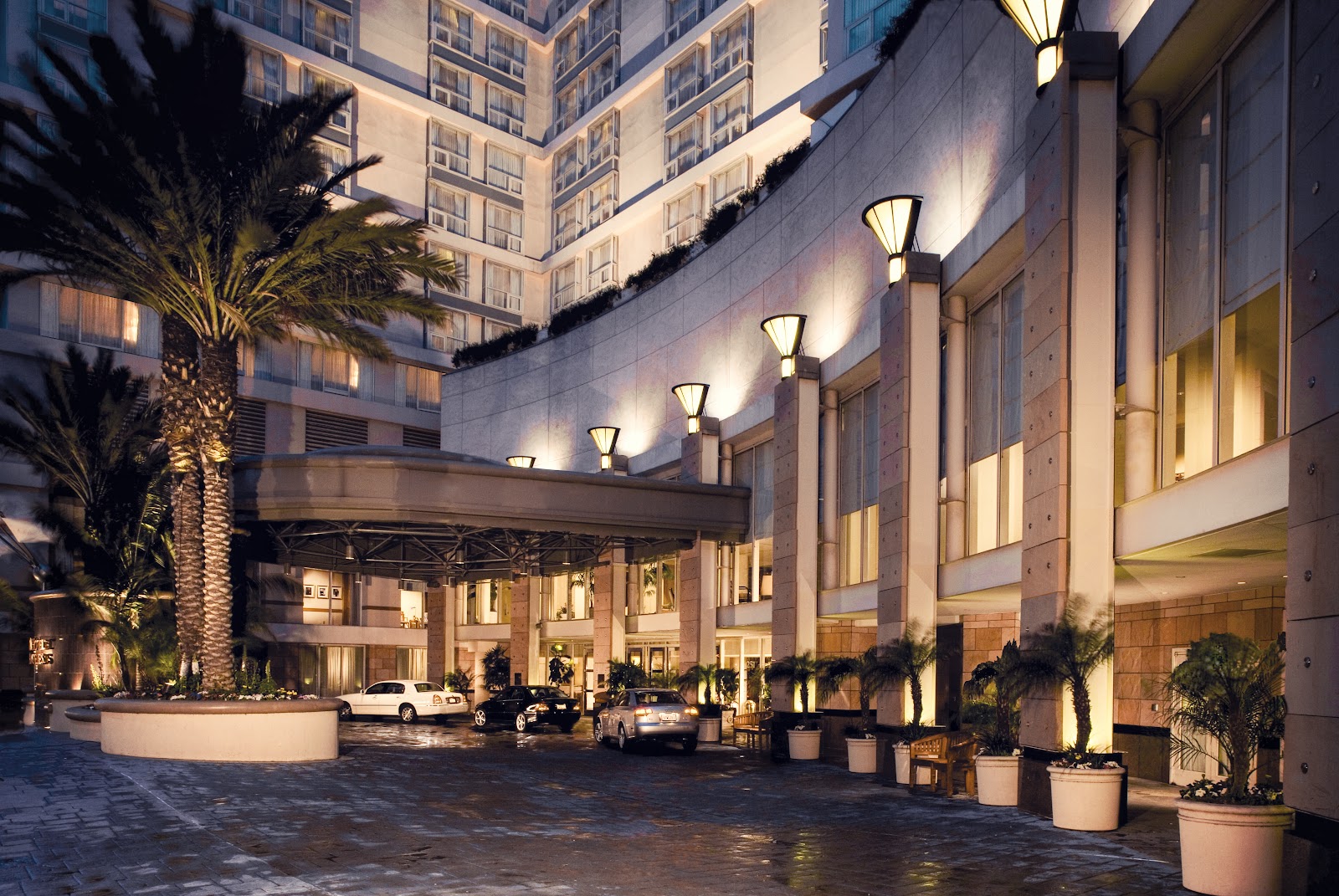 Omni Los Angeles Hotel at California Plaza - Los Angeles, CA